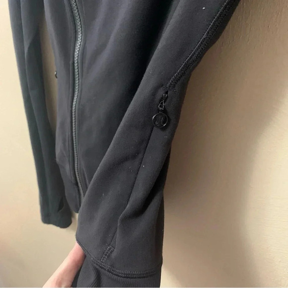 Lululemon Bhakti Yoga Jacket in Black Size 2 - Picture 15 of 16